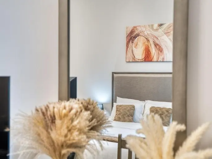 Apartment Elegant Studio With Burj Khalifa & Canal View - 1901 Dubai United Arab Emirates