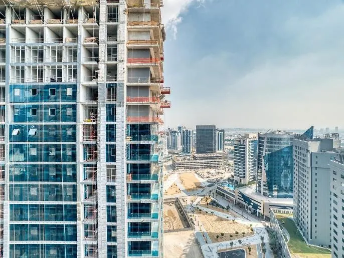 Elegant Studio With Burj Khalifa & Canal View - 1901 Dubai 0*,